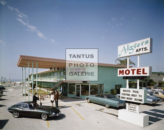 42-17194841Motel_low