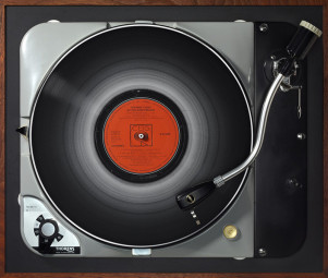 Thorens_JohnnyCash_low