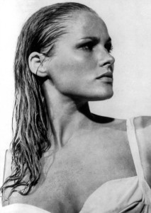 ursula_andress001_SAUBER_low